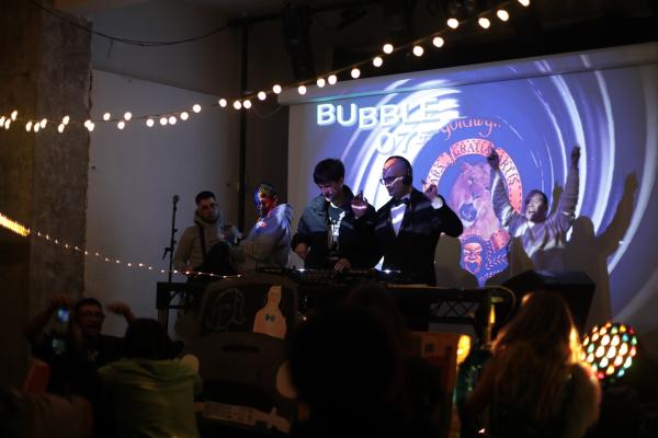 Bubble Club
