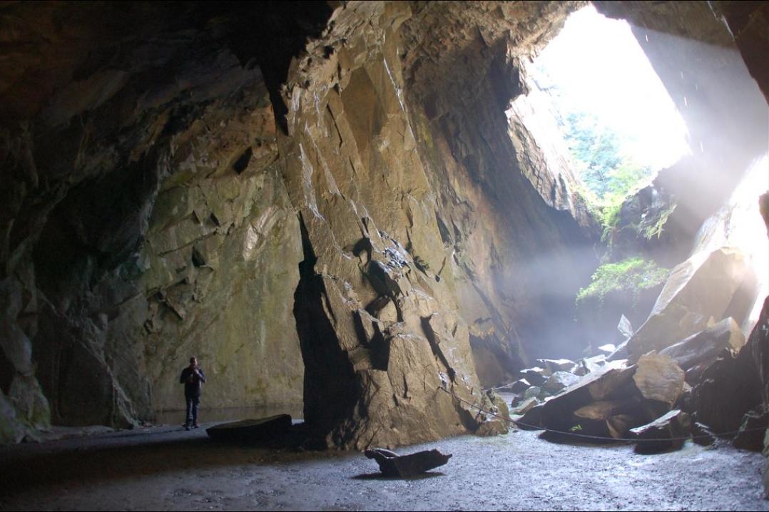 Cathedral Cave, Lake District