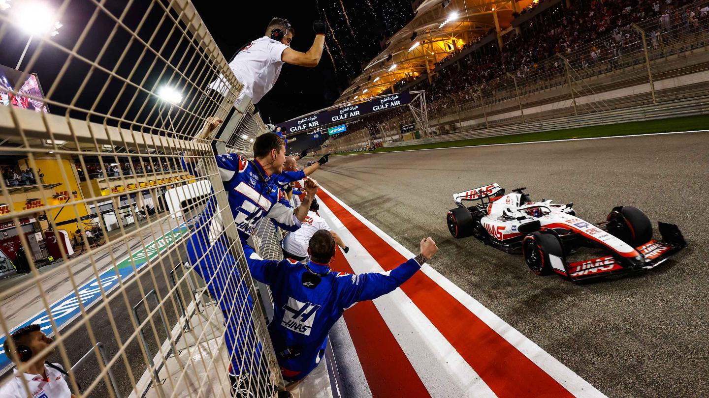 Kevin Magnussen and team celebrate