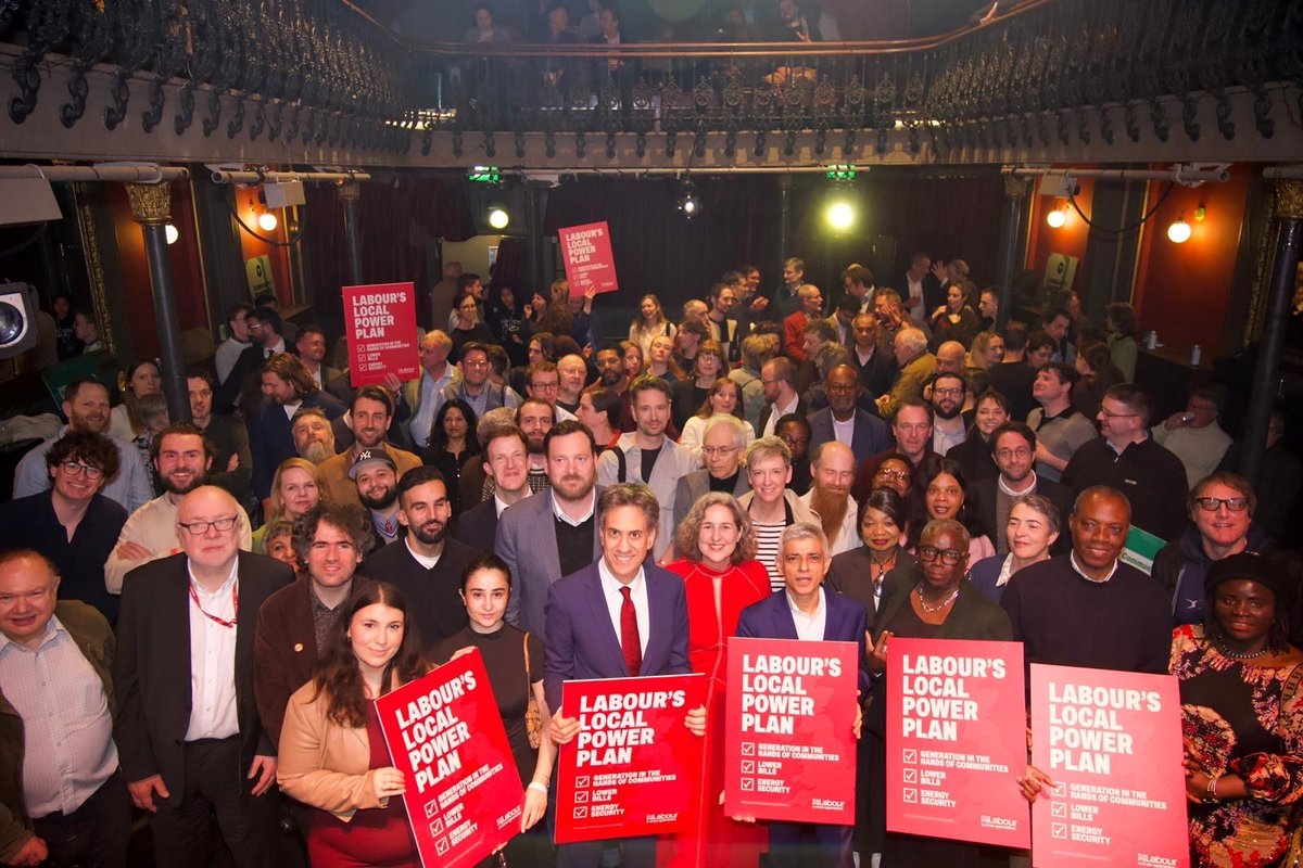 An image taken of the attendees at the Local Power Plan launch event